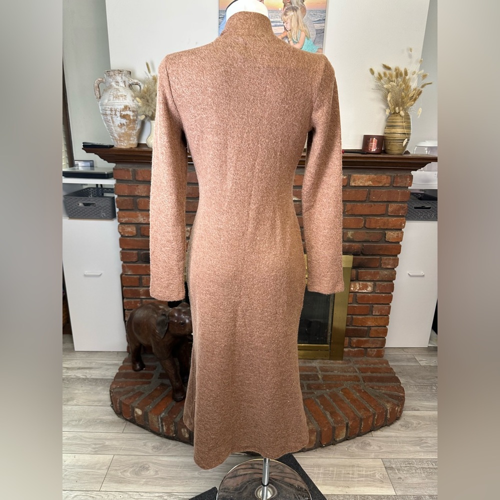 Chic Long Sleeve Knit Midi Dress -small - Picture 4 of 6